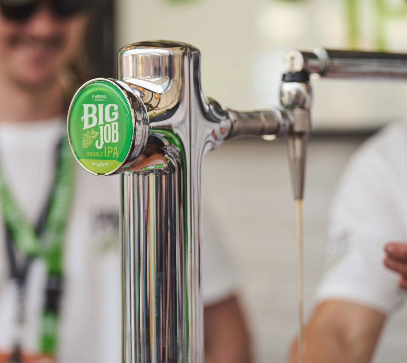 Big Job keg pint pour